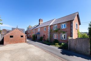 Front Aspect (1)- click for photo gallery